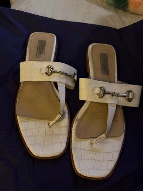 Steven white sandal